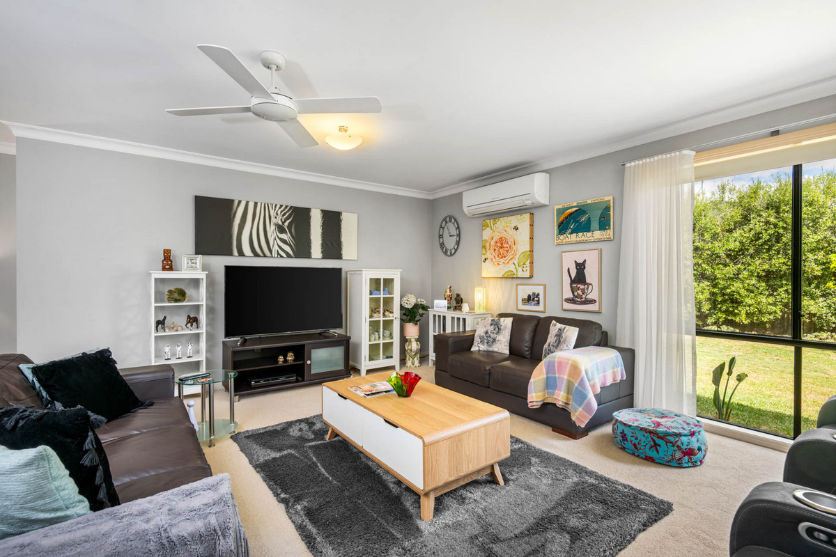19 Bournbank Avenue, BANNOCKBURN VIC 3331, Bannockburn - Thumbnail 3