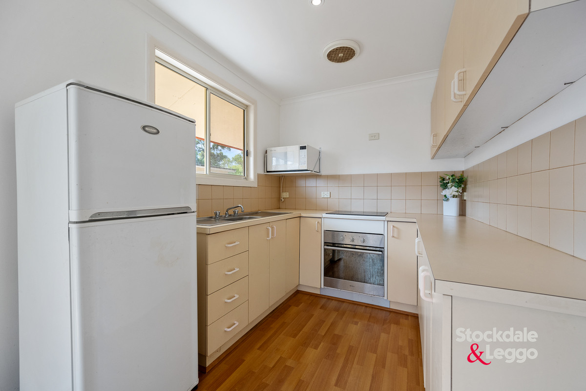18 Bird Street, Inverloch VIC 3996, Inverloch - Thumbnail 2