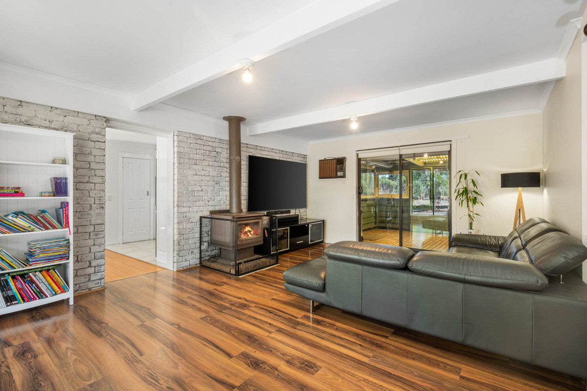 19 Tolson Street, TEESDALE VIC 3328, Teesdale - Thumbnail 2