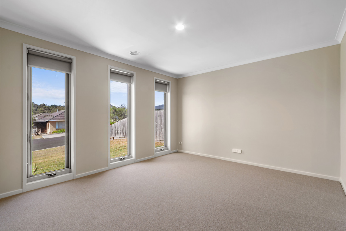 14 Omaru Court, CHURCHILL VIC 3842, Churchill - Thumbnail 4