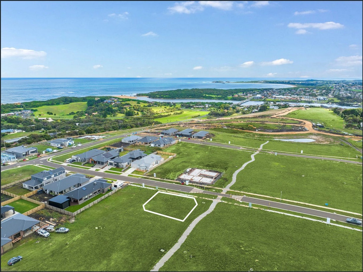 14 Ballantyne Street, Warrnambool VIC 3280, Warrnambool - Image 1