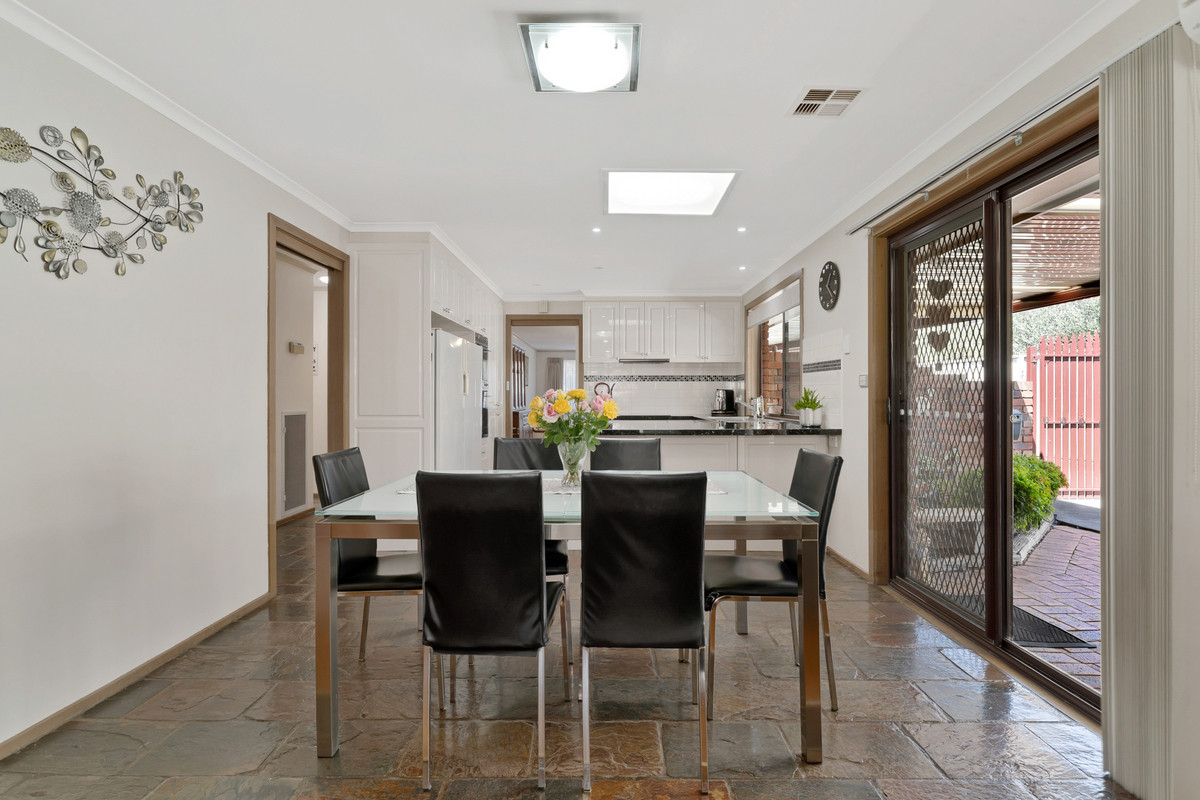 3 Sceptre Crt, Taylors Lakes VIC 3038, Taylors Lakes - Thumbnail 5