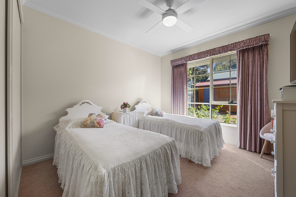 12 Roslyn Close, Warrnambool VIC 3280, Warrnambool - Thumbnail 4