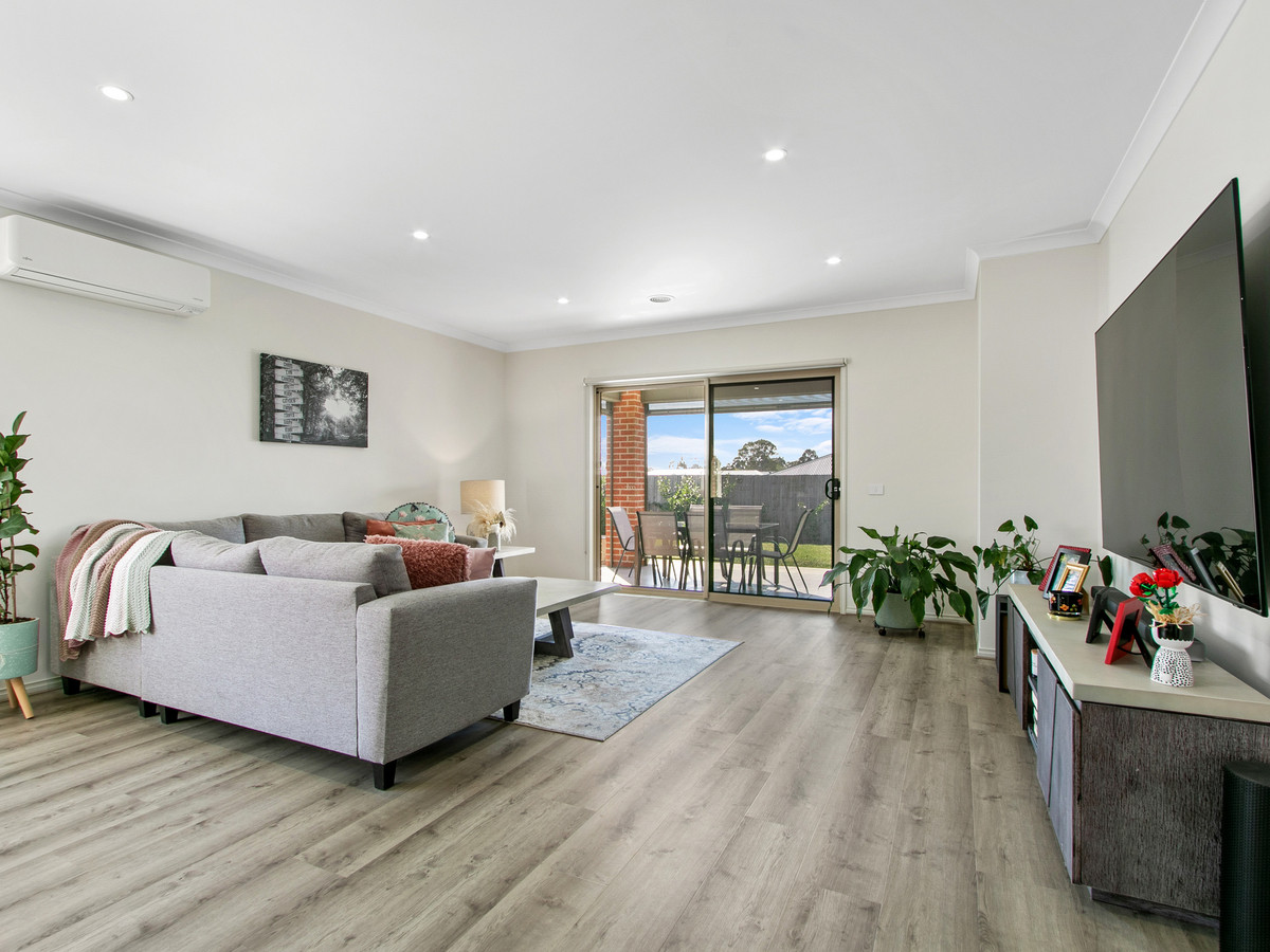 18 Paige Avenue, Traralgon VIC 3844, Traralgon - Thumbnail 8