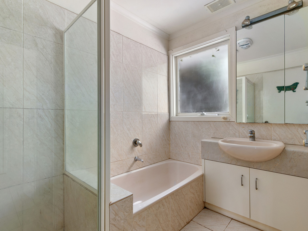 33 Burnside Drive, MORWELL VIC 3840, Morwell - Thumbnail 4