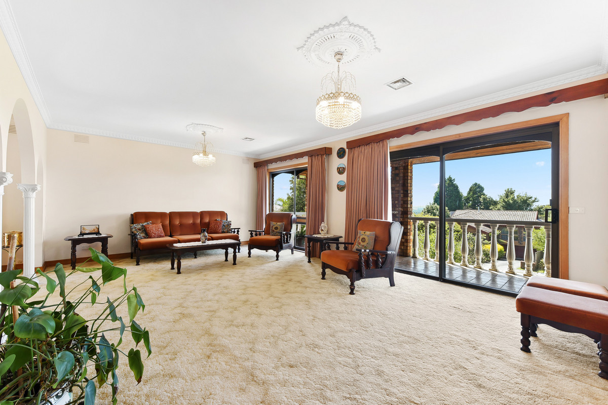 30 Craig Hill Drive, Wheelers Hill VIC 3150, Wheelers Hill - Thumbnail 5
