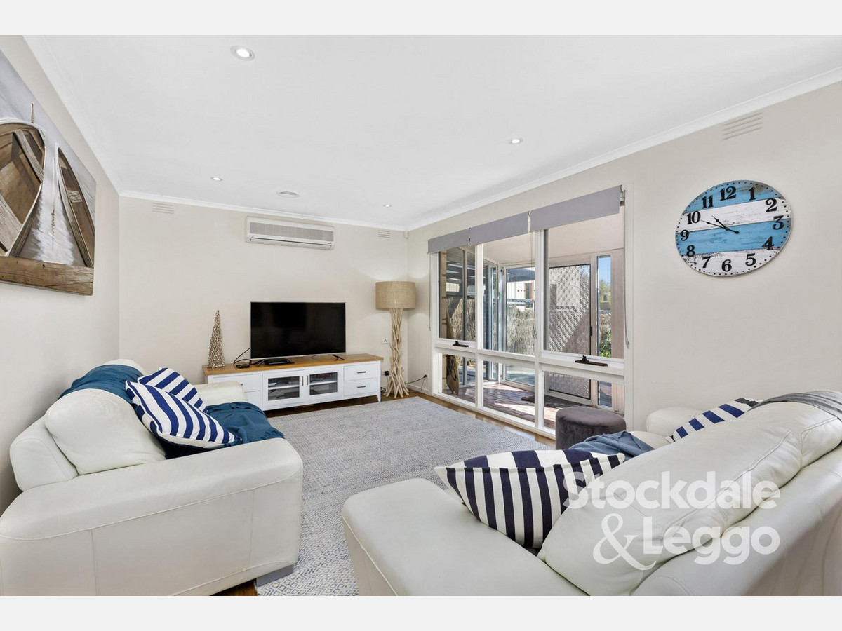 13 Bachli Street, Rye VIC 3941, Rye - Thumbnail 3