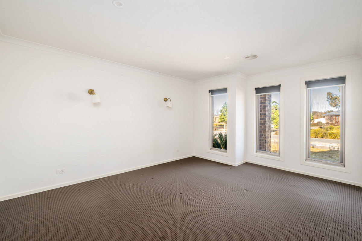 18 Windsor Avenue, SHEPPARTON VIC 3630, Shepparton - Thumbnail 8