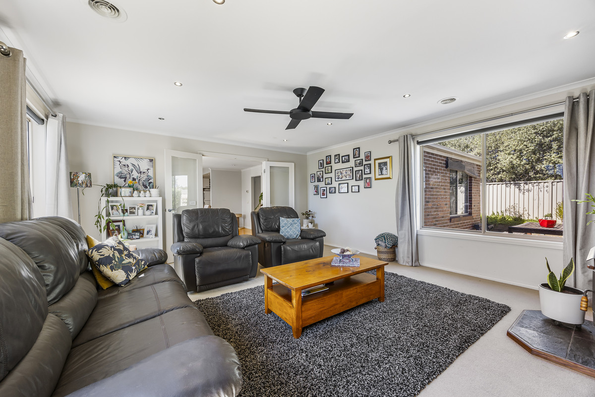 3 Payton Crescent, Canadian VIC 3350, Canadian - Thumbnail 4
