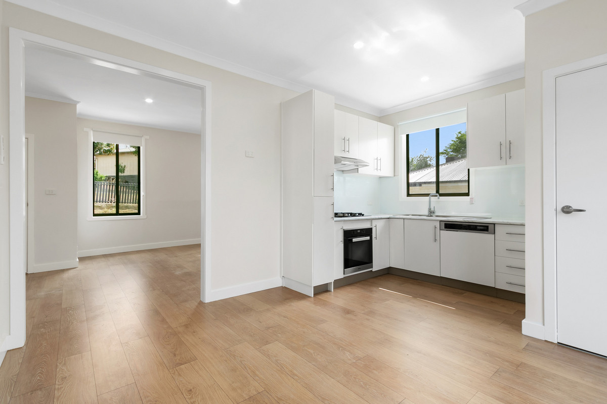 30 McMillan Street, MORWELL VIC 3840, Morwell - Thumbnail 3