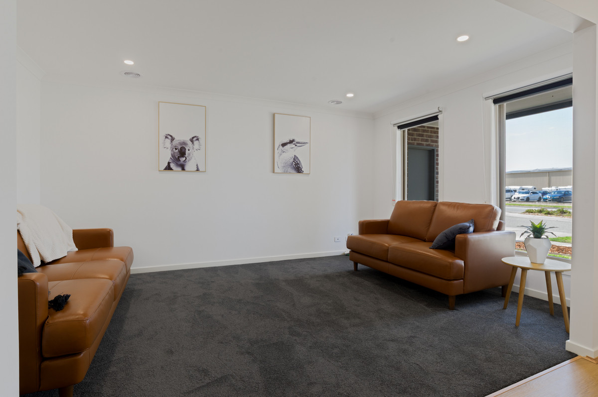 22 Webster Way, PAKENHAM VIC 3810, Pakenham - Thumbnail 3
