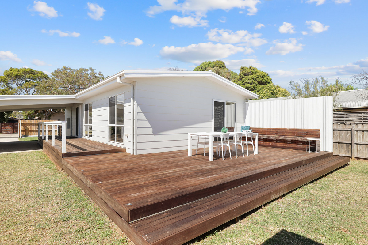 22 Lansell Road, Cowes VIC 3922, Cowes - Thumbnail 2