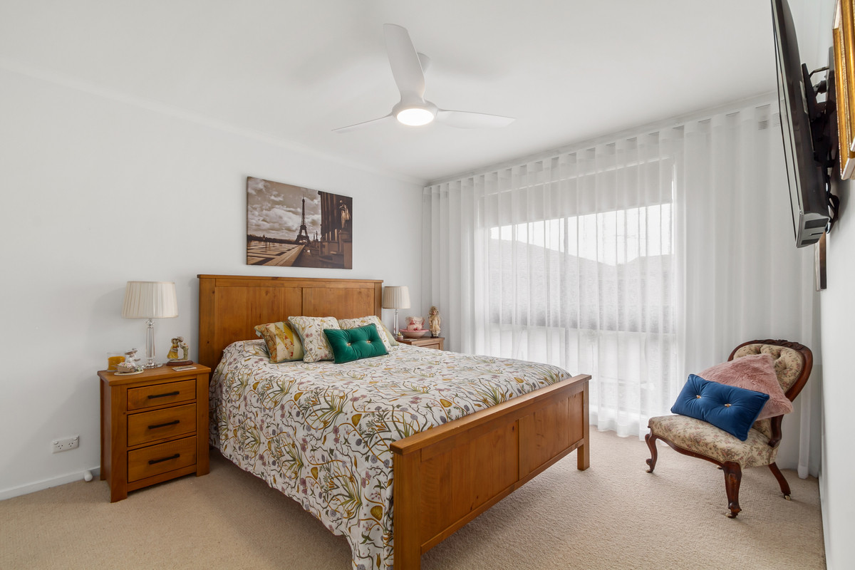 1 / 16-18 Bellarine Court, MORWELL VIC 3840, Morwell - Thumbnail 2