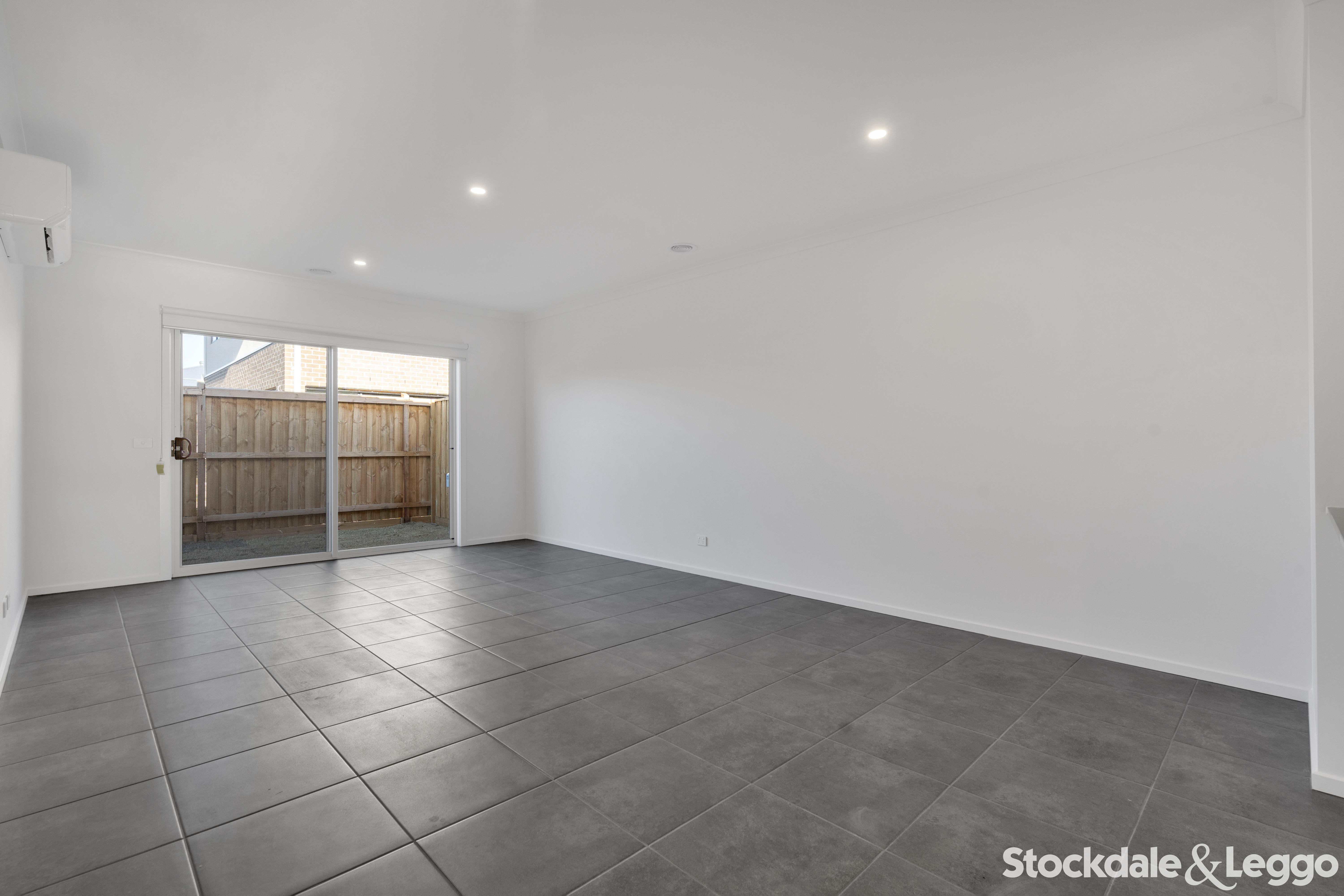 6 Cavesson Road, Fraser Rise VIC, Fraser Rise - Thumbnail 7