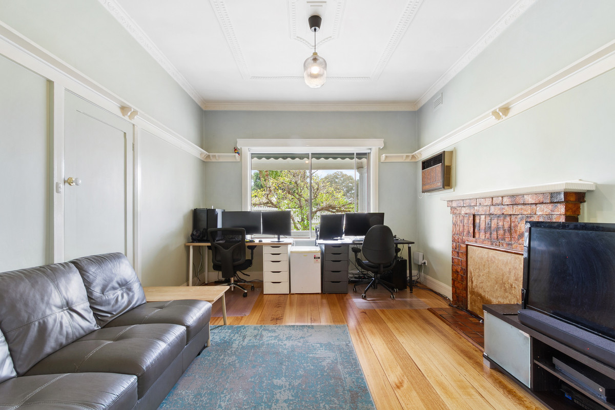 30 Latrobe Road, Morwell VIC 3840, Morwell - Thumbnail 7