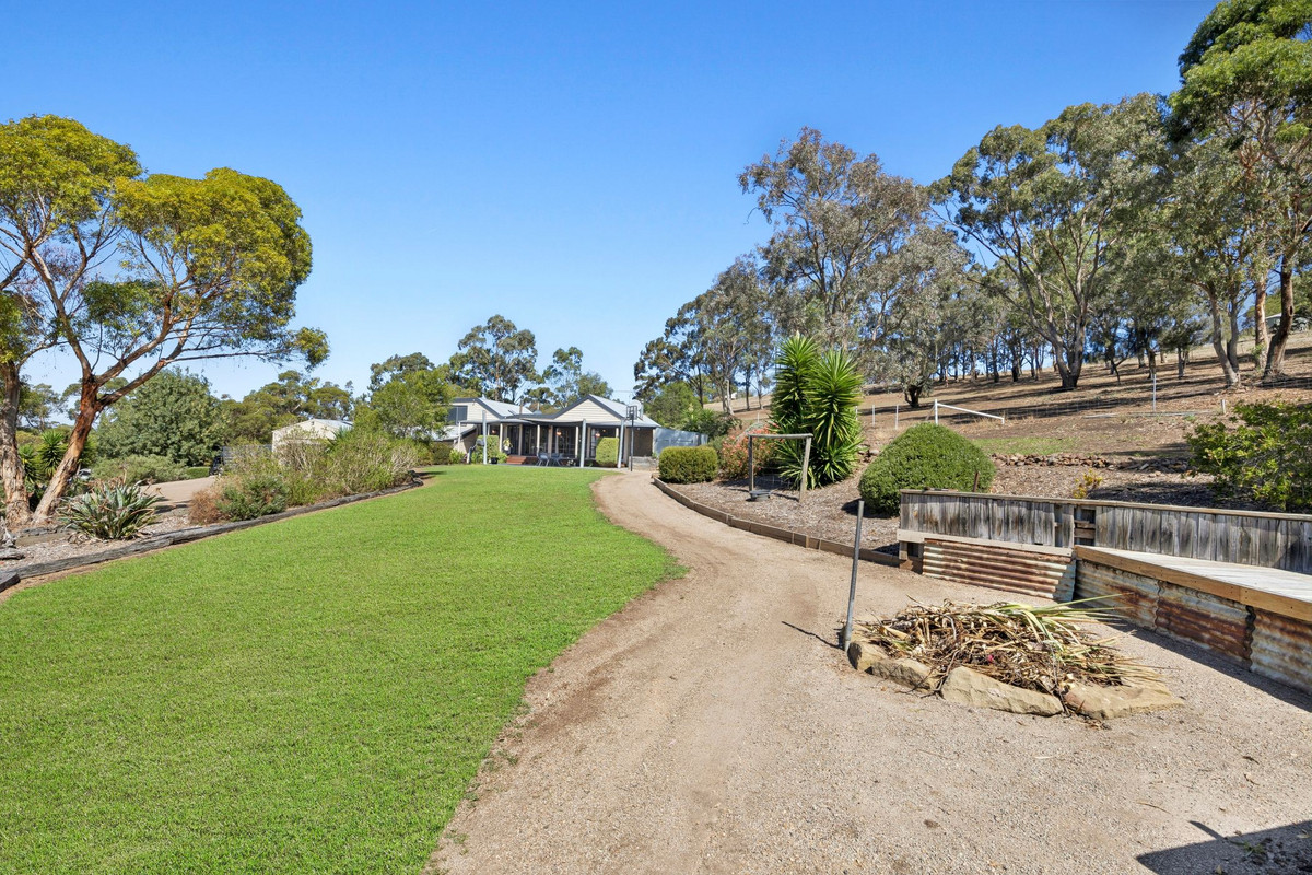 30 Carpenters Road, Shelford VIC 3329, Shelford - Thumbnail 7