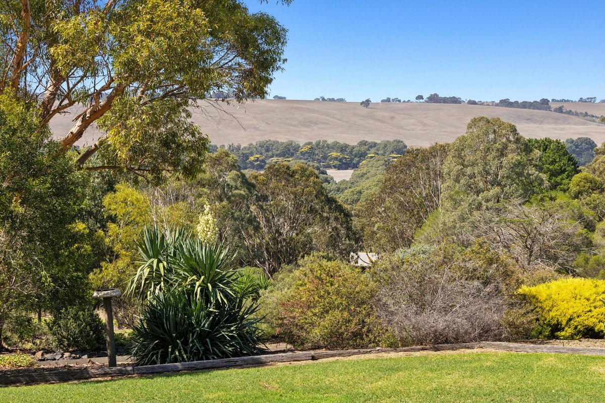 30 Carpenters Road, Shelford VIC 3329, Shelford - Thumbnail 4