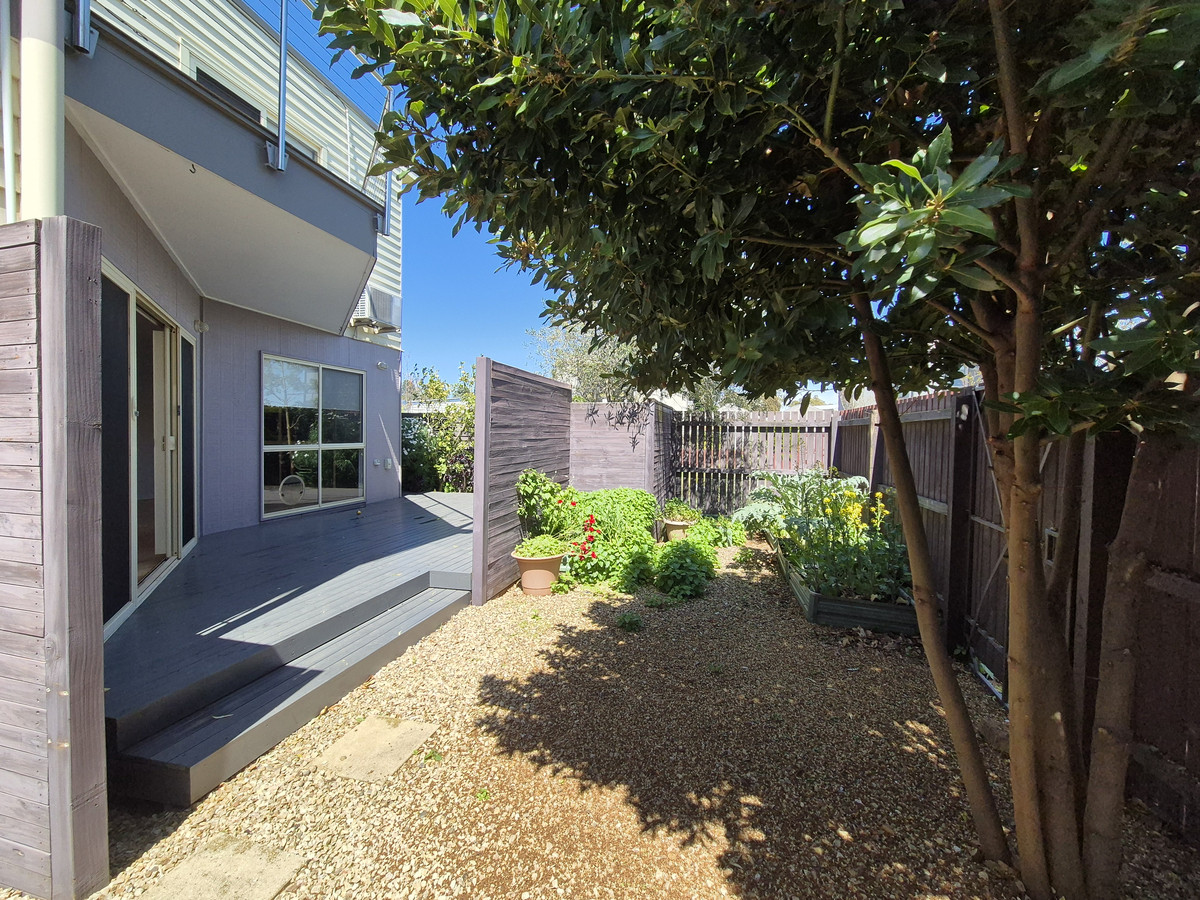 10 / 34 Smith Street, Daylesford VIC 3460, Daylesford - Thumbnail 3