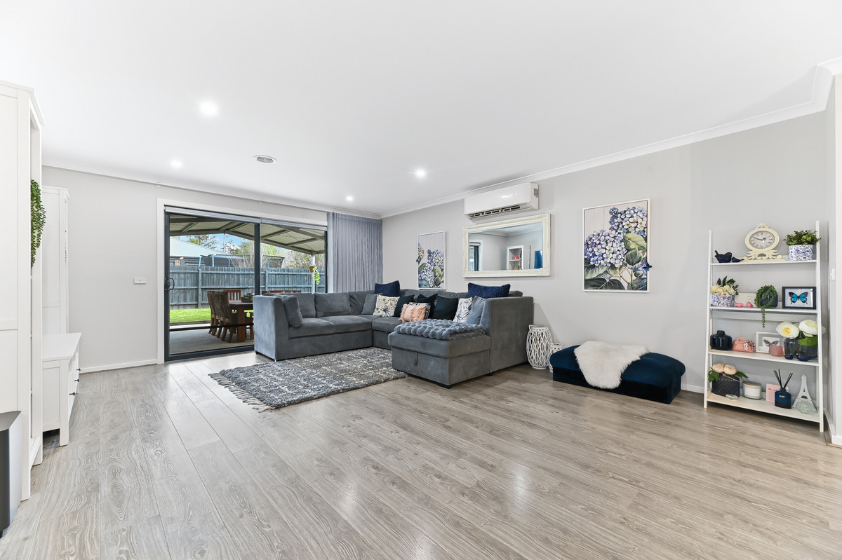 73 Diamond Drive, Koo Wee Rup VIC 3981, Koo Wee Rup - Thumbnail 3