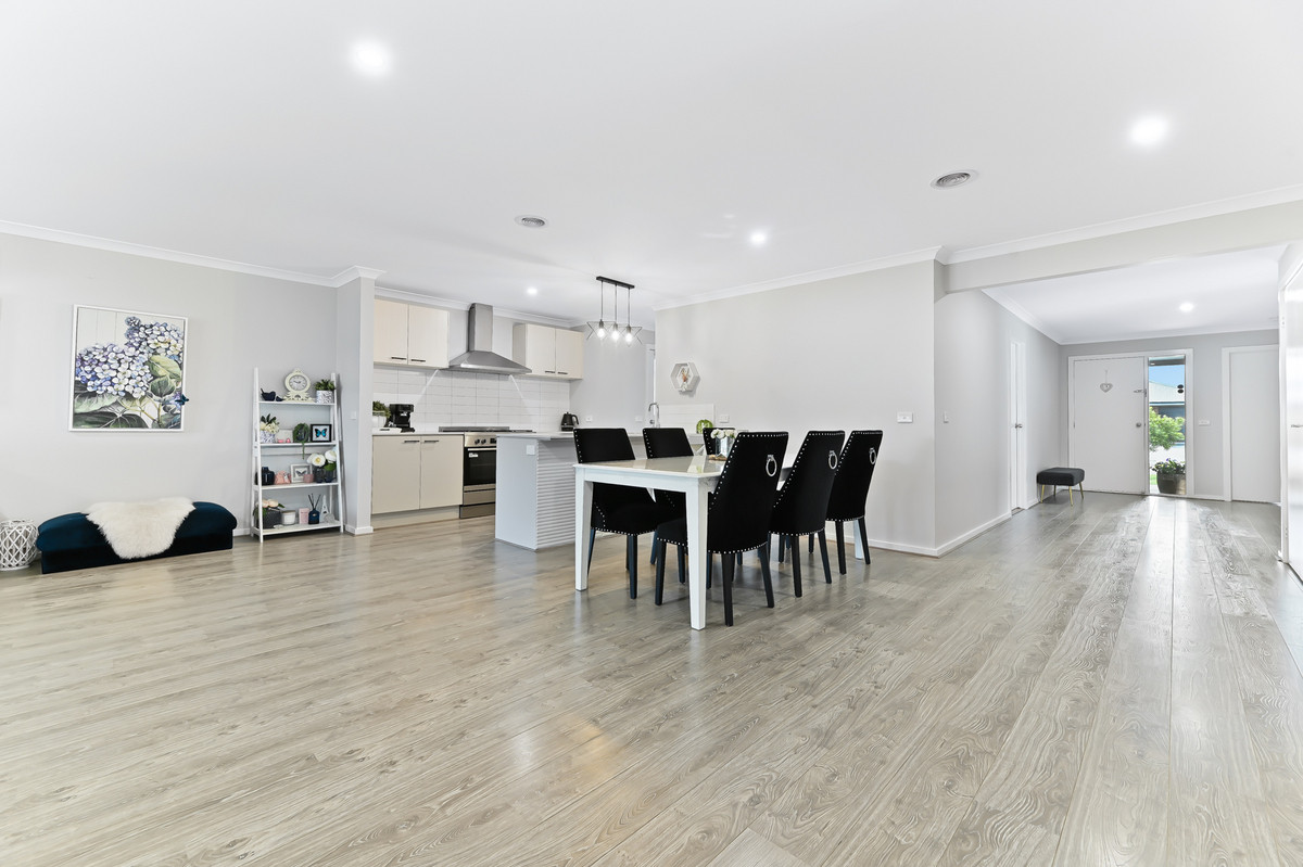 73 Diamond Drive, Koo Wee Rup VIC 3981, Koo Wee Rup - Thumbnail 5