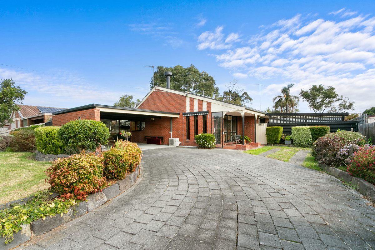 15 Gabo Way, Morwell VIC 3840, Morwell - Thumbnail 2