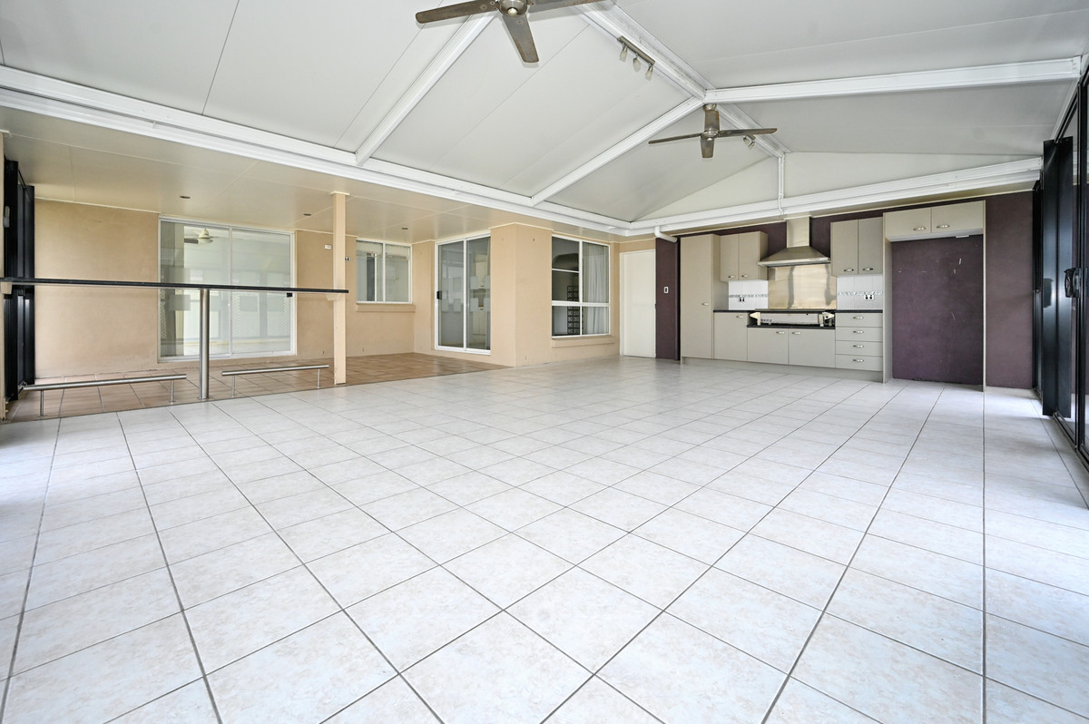 2 Petal Court, CURRIMUNDI QLD 4551, Currimundi - Thumbnail 3