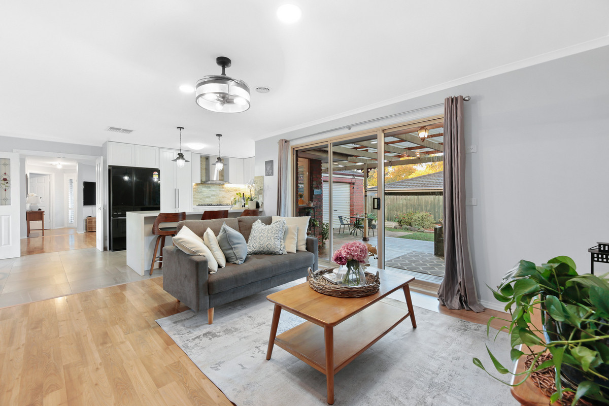 6 Roxy Close, Berwick VIC 3806, Berwick - Thumbnail 3