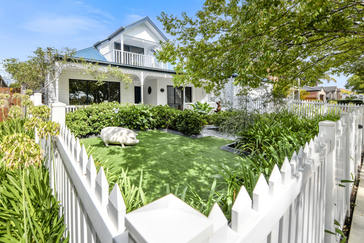 18 The Esplanade, Narre Warren South VIC 3805, Narre Warren South - Thumbnail 3