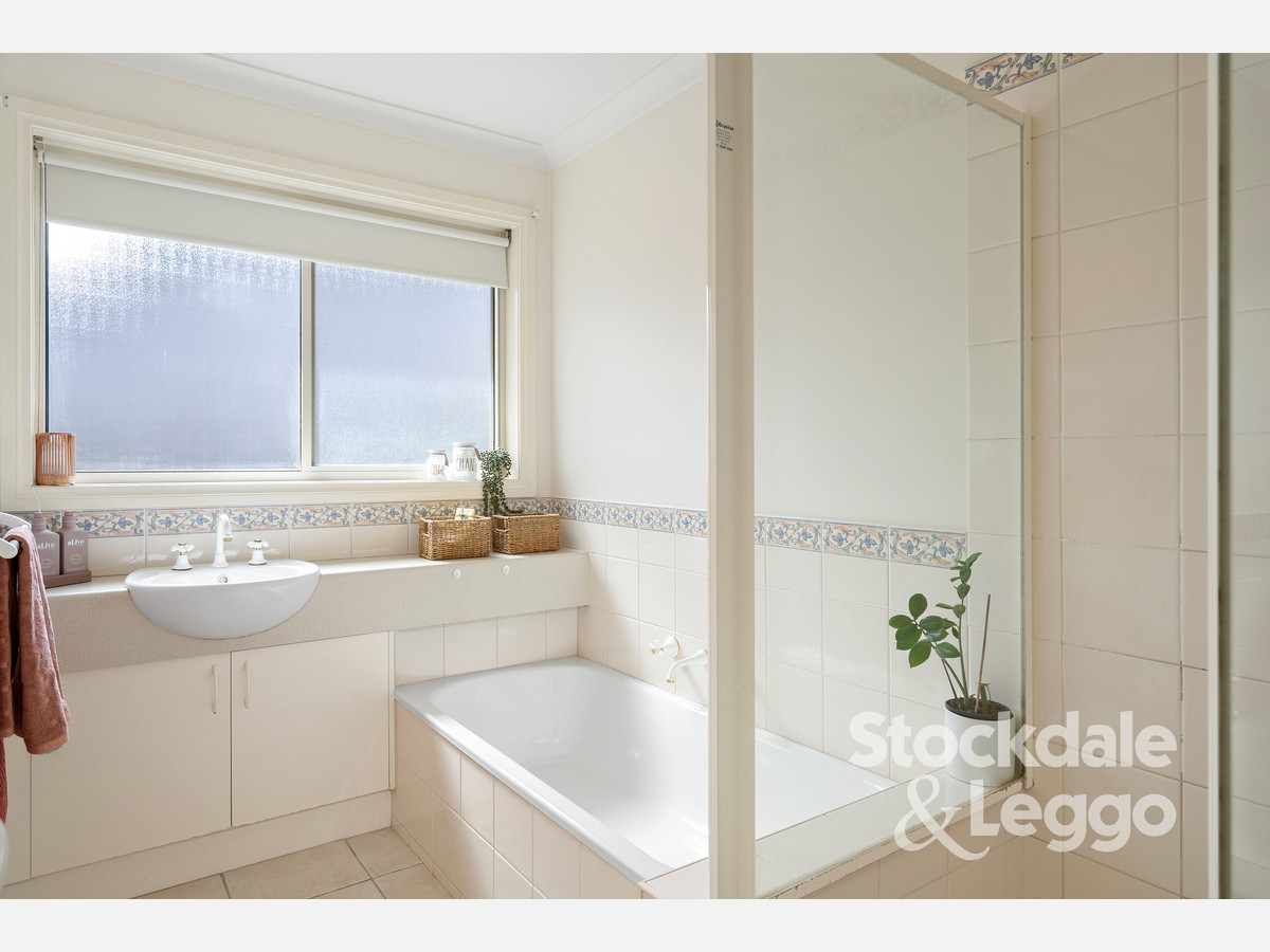 2 / 83 Foam Street, Rosebud VIC 3939, Rosebud - Thumbnail 8