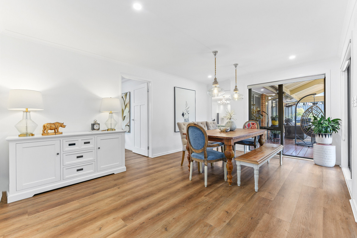 5 Samuel Close, Wheelers Hill VIC 3150, Wheelers Hill - Thumbnail 4