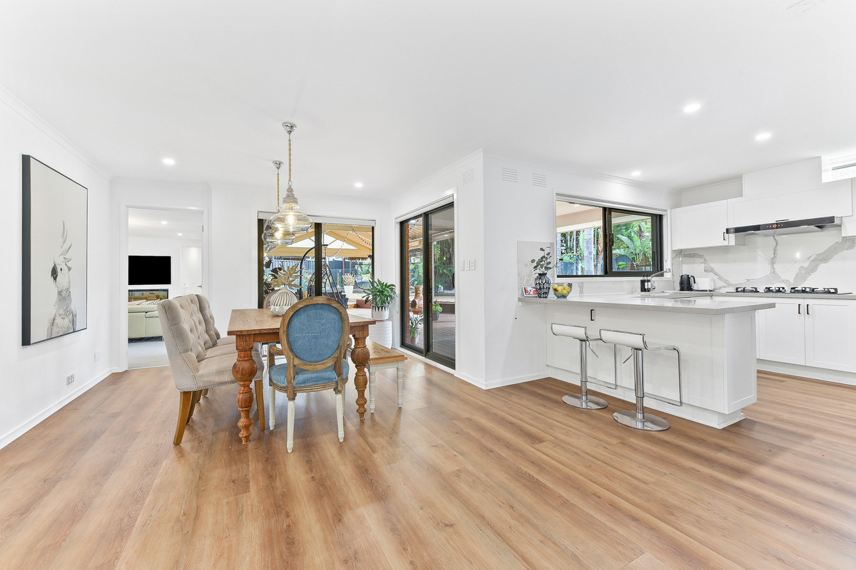 5 Samuel Close, Wheelers Hill VIC 3150, Wheelers Hill - Thumbnail 6
