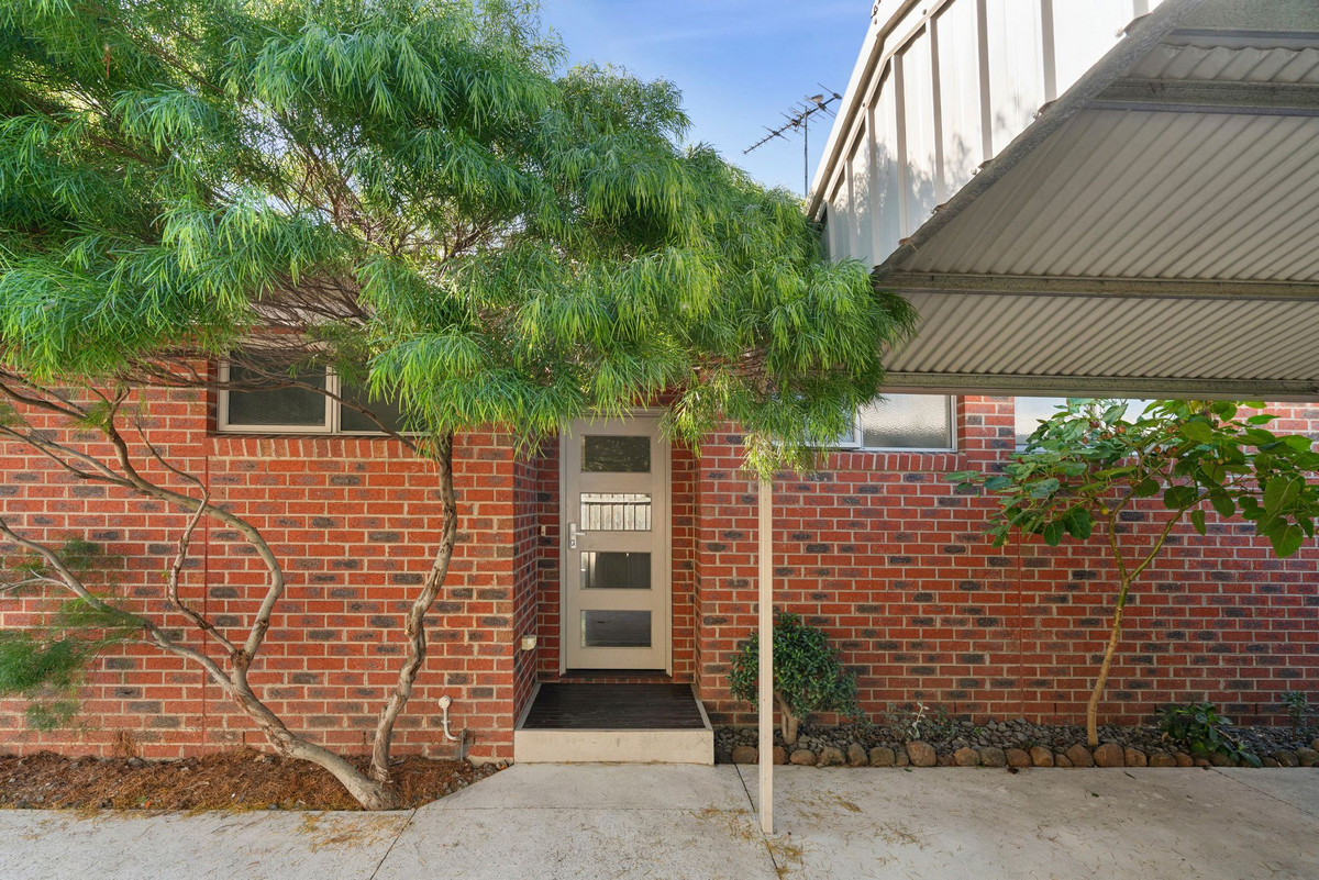 2 / 14 Walsh Grove, North Geelong VIC 3215, North Geelong - Thumbnail 4