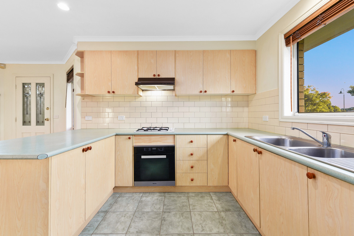 31 Artists Crescent, Narre Warren South VIC 3805, Narre Warren South - Thumbnail 6