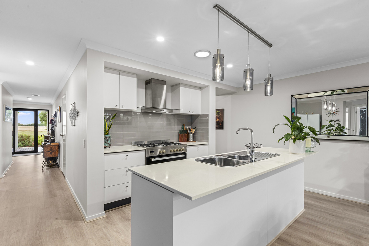 9 Tivoli Drive, Curlewis VIC 3222, Curlewis - Thumbnail 6