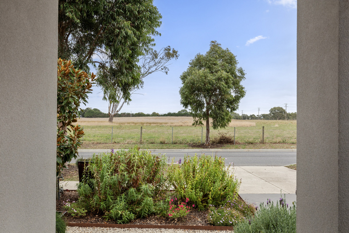 9 Tivoli Drive, Curlewis VIC 3222, Curlewis - Thumbnail 2