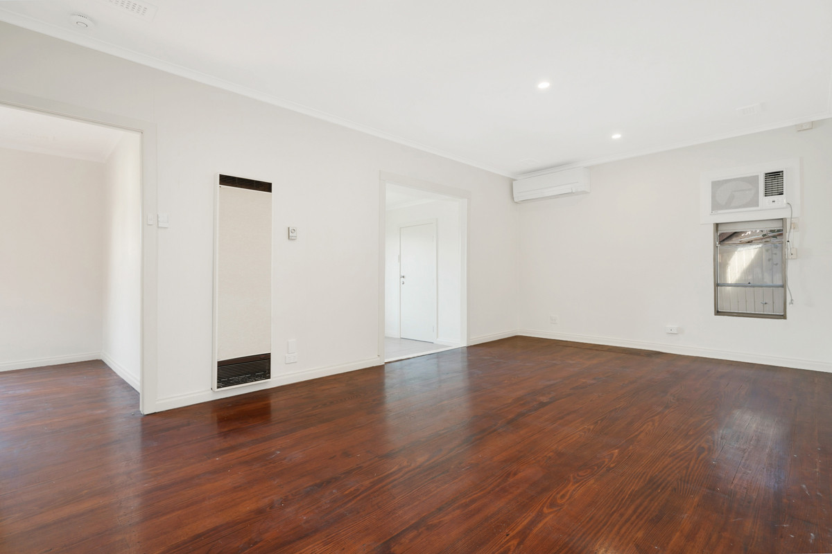 2 Wedding Crt, Broadmeadows VIC 3047, Broadmeadows - Thumbnail 2