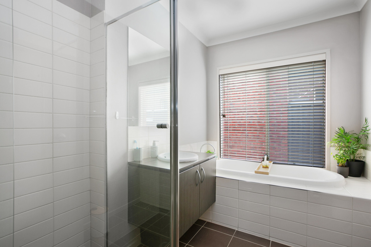 7 Falkirk Drive, Mernda VIC 3754, Mernda - Thumbnail 4