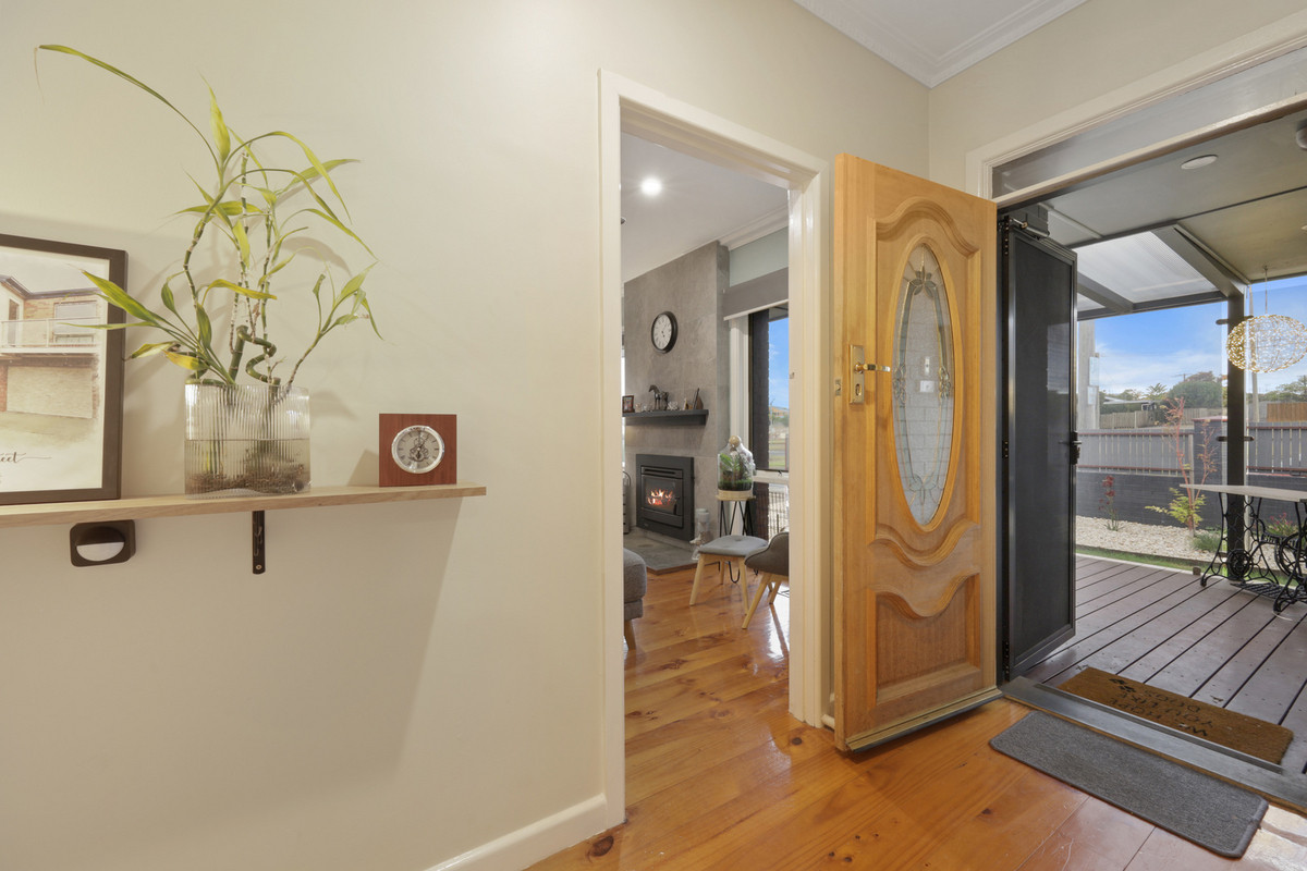 338 Raglan Parade, Warrnambool VIC 3280, Warrnambool - Thumbnail 2