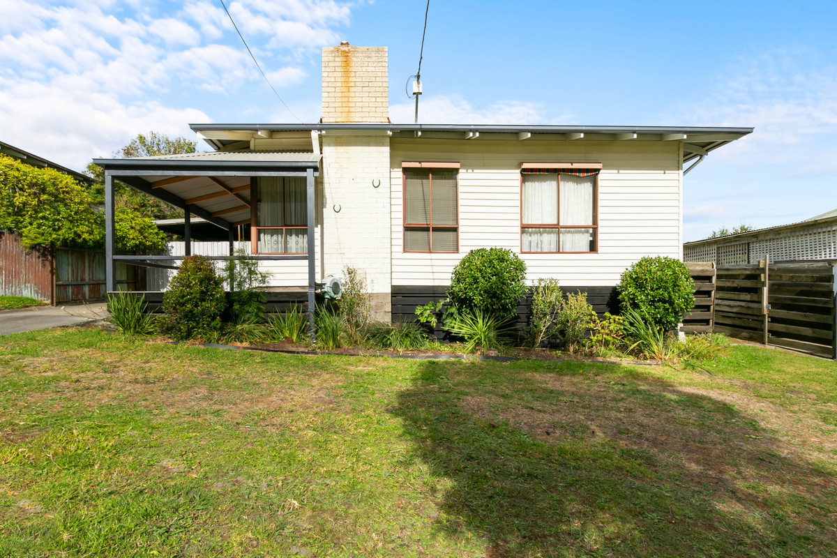 14 Hyland Street, Morwell VIC 3840, Morwell - Thumbnail 2
