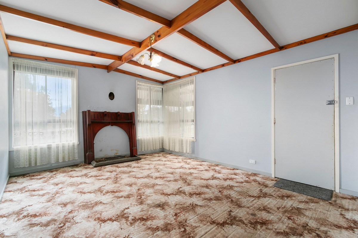 14 Hyland Street, Morwell VIC 3840, Morwell - Thumbnail 3