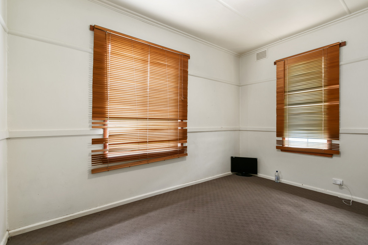 10 Dunbar Avenue, MORWELL VIC 3840, Morwell - Thumbnail 6