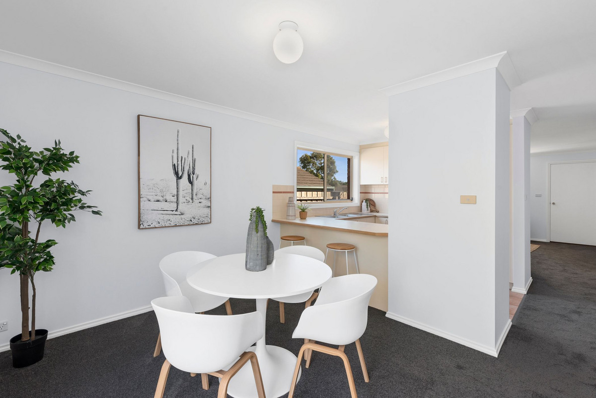 43 Granby Crescent, Highton VIC 3216, Highton - Thumbnail 3