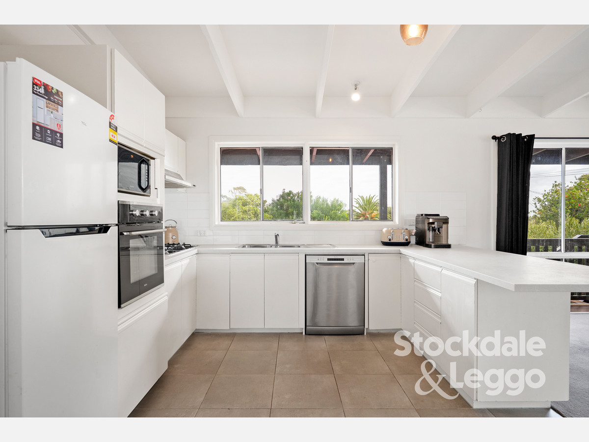 43 Tarwarri Avenue, Capel Sound VIC 3940, Capel Sound - Thumbnail 2