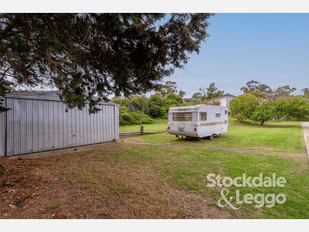 12 Derwin Street, Rye VIC 3941, Rye - Thumbnail 4