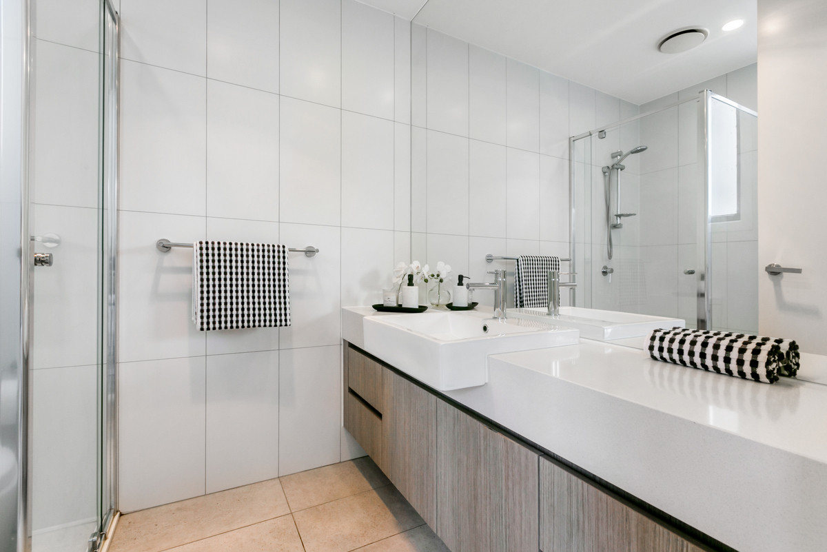 37 Collared Close, BUNDOORA VIC 3083, Bundoora - Thumbnail 4