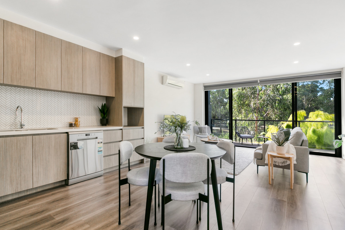 37 Collared Close, BUNDOORA VIC 3083, Bundoora - Thumbnail 2