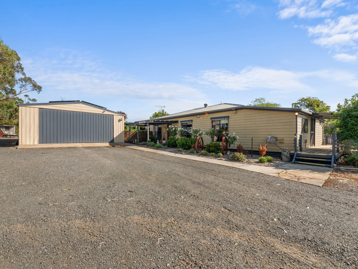 290 Jeeralang North Road, Hazelwood North VIC 3840, Hazelwood North - Thumbnail 2