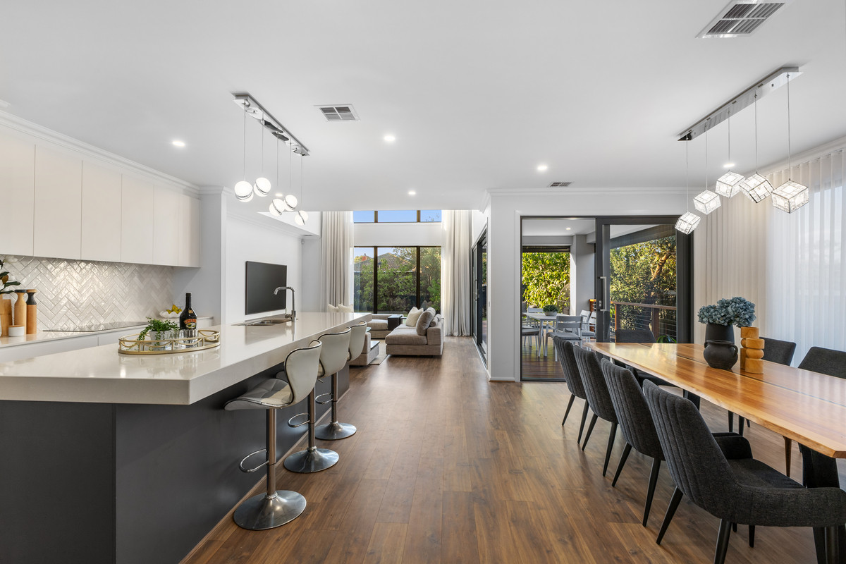 5 Hill Street, Box Hill South VIC 3128, Box Hill South - Thumbnail 4