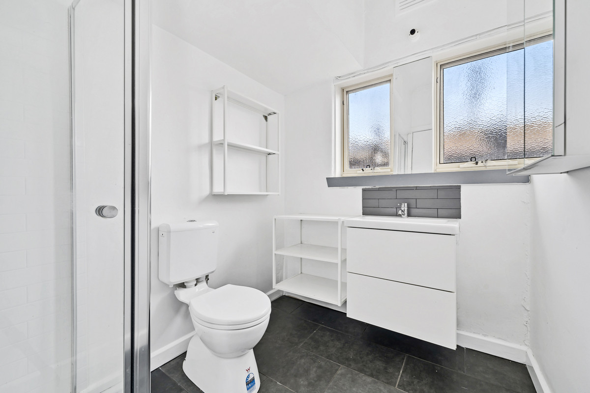 116 Snell Grove, Oak Park VIC 3046, Oak Park - Thumbnail 7