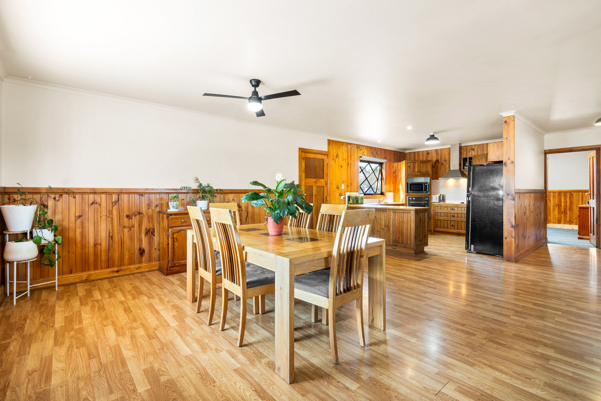 13 Sutherland Street, Meredith VIC 3333, Meredith - Thumbnail 3